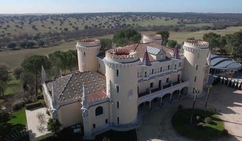 Castillo de Viñuelas, Spain